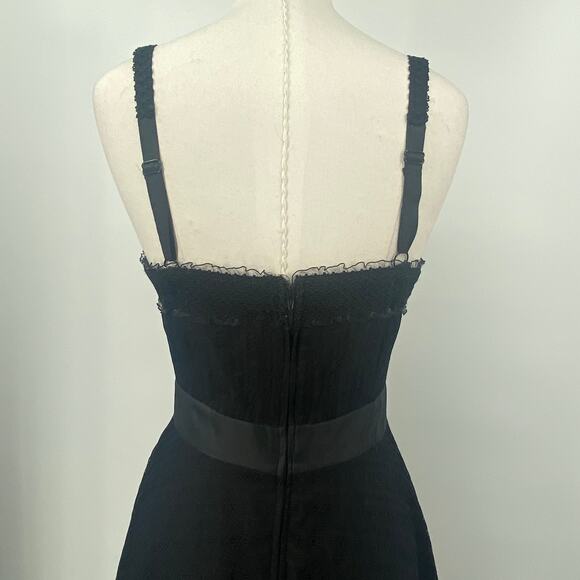 Unique Vintage Lace Fit & Flare Midi Dress Rosette Satin Waist Black Red Small - Picture 8 of 10